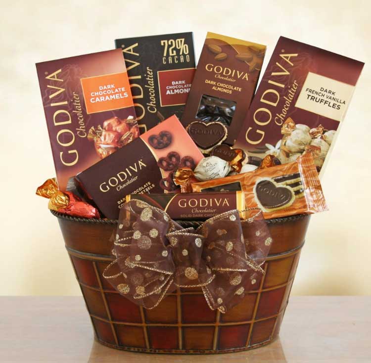 Valentine's Day Gift Basket For Her