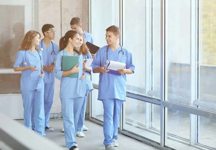 best-shoes-for-nurses