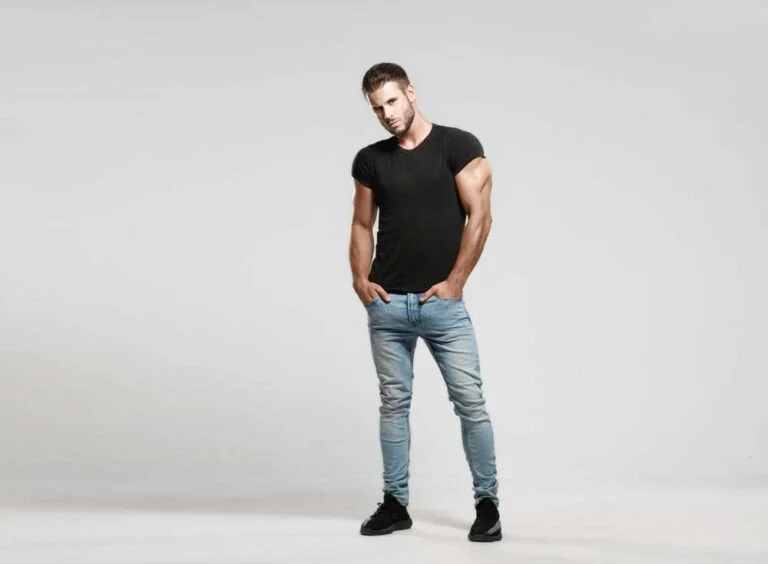 5 Best Jeans For Men With Big Thighs