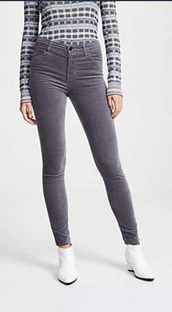 Best Jeans For 60 Year Old Woman