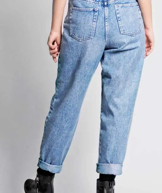 TomGirl Jeans Vs Mom Jeans