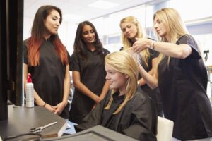 3 Reasons Why You Should Take a Beauty Course