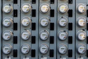 How To Choose the Right Electricity Provider for Your Home