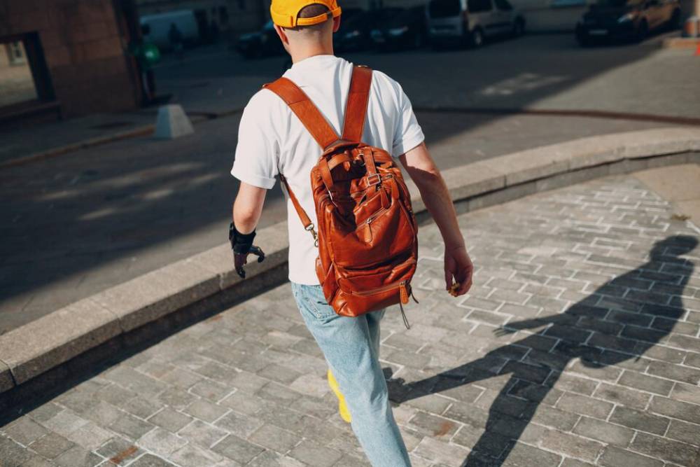 How To Choose The Right Urban Backpack - StyleBuzzer