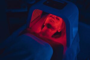 Restore Your Hair with Red Light Therapy: A Safe and Effective Alternative
